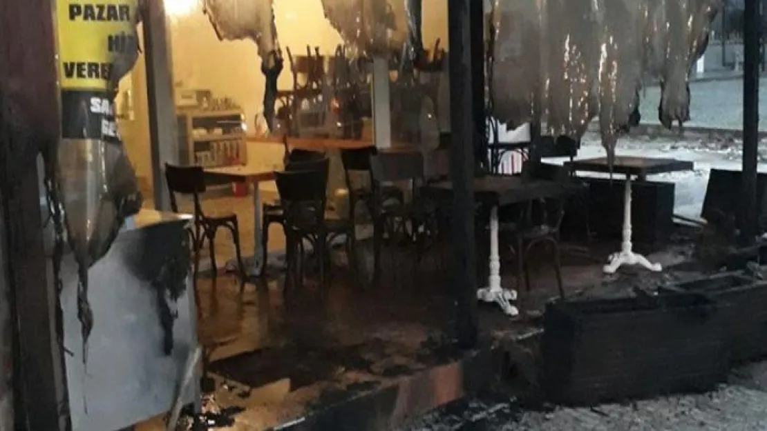 Başiskele'deki o iş yeri kundaklandı!