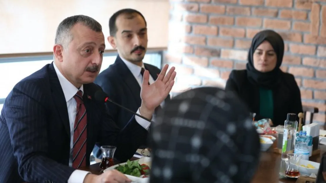 Başkan Büyükakın: Bu kent kadının emeğiyle güzelleşecek ve kalkınacak