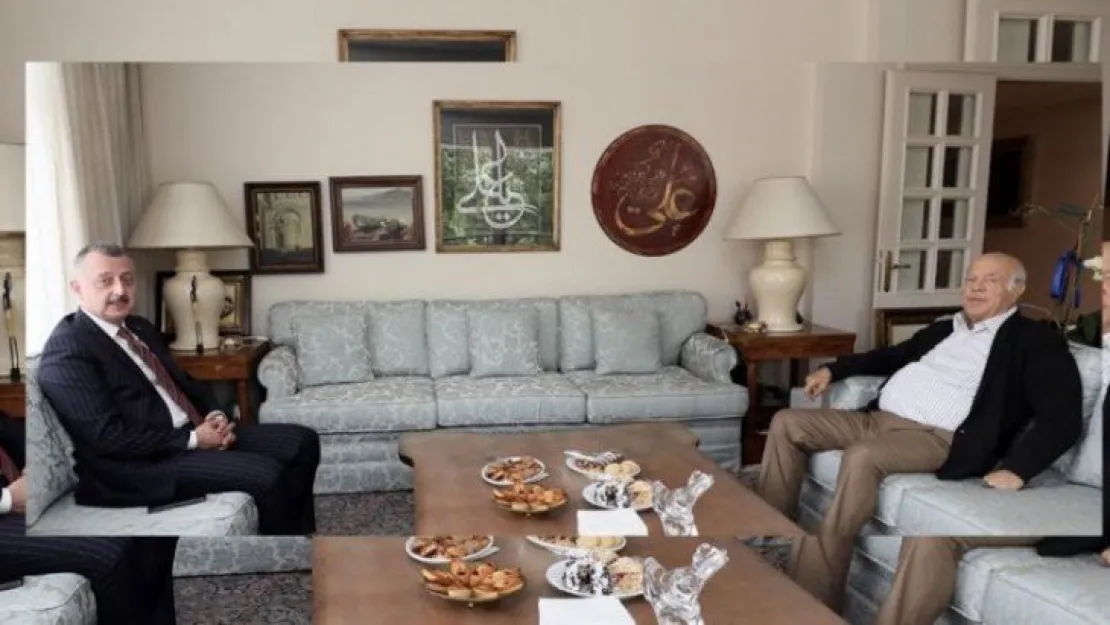 Başkan Büyükakın'dan İzzettin Doğan'a ziyaret