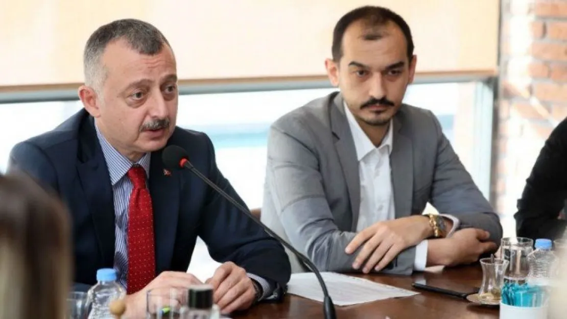 Başkan Büyükakın: Kocaeli'nin 150 noktasında şantiyemiz var