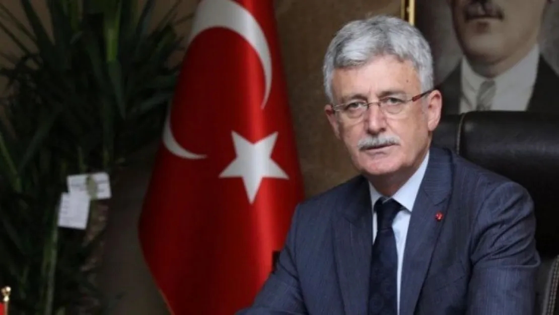 Başkan Ellibeş, Kızılcahamam kampına katıldı