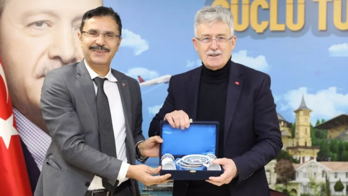 Başkan Ellibeş, Türk-İş başkanlarını ağırladı