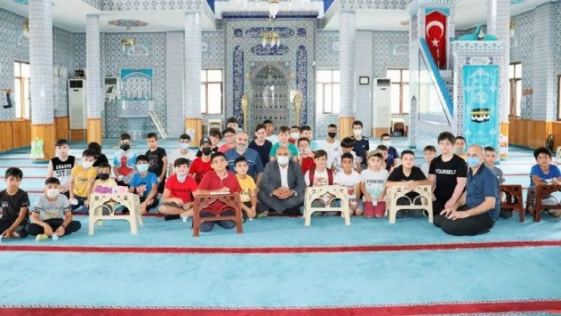 Başkan Söğüt'ten Yaz Kur'an Kursu'na ziyaret