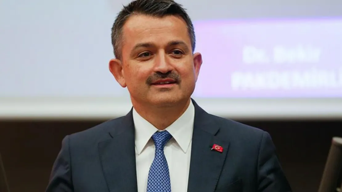 Bekir Pakdemirli istifa etti!