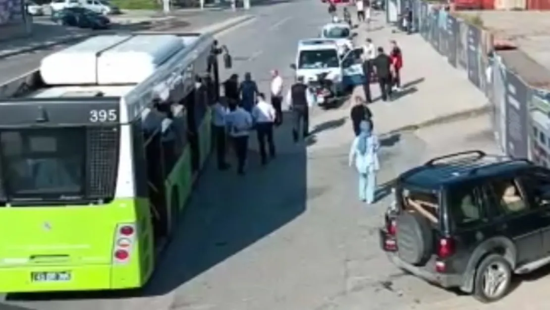 Belediye otobüsü ile SUV araç kazaya karıştı: Şoförler birbirine girdi