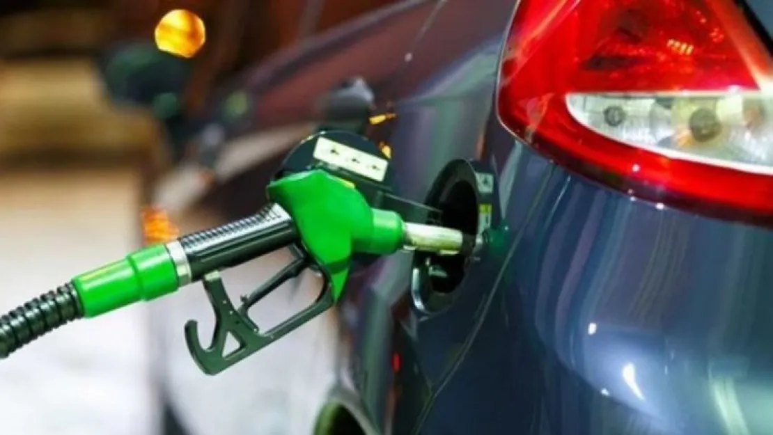 Benzin, motorin ve LPG'ye bir zam daha