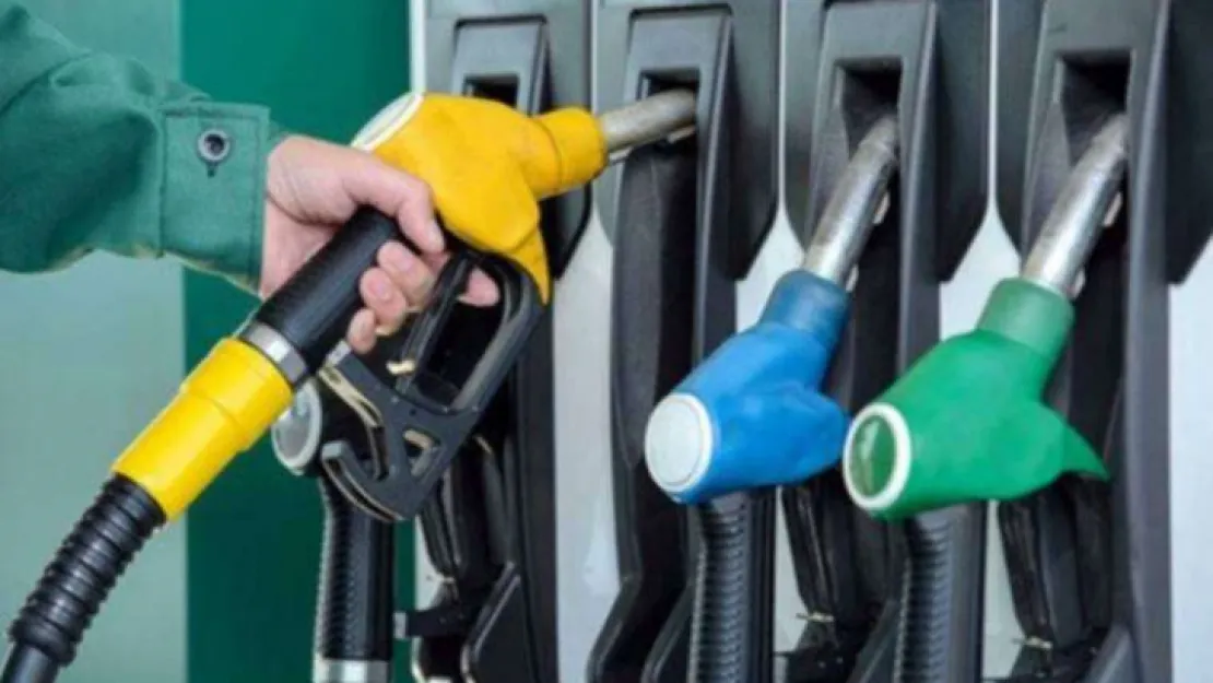 Benzin ve motorine çifte zam geliyor