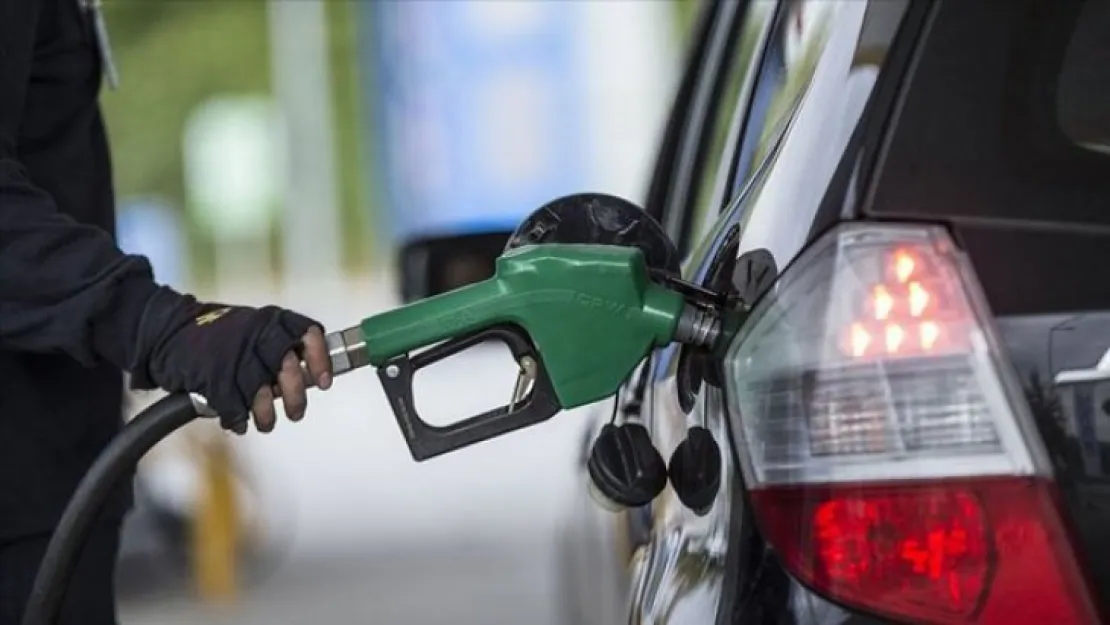 Benzine indirim bekleniyor!