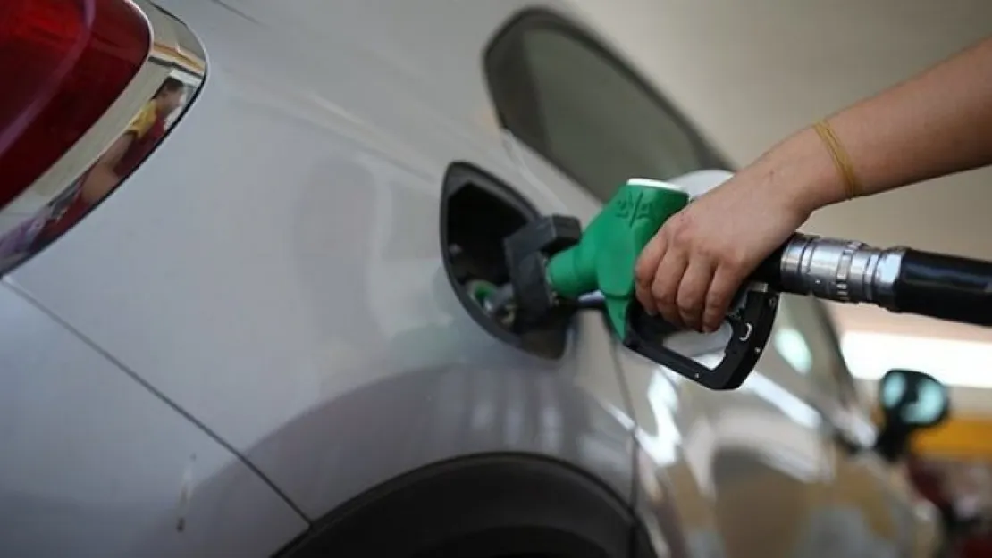 Benzine yine zam geldi!