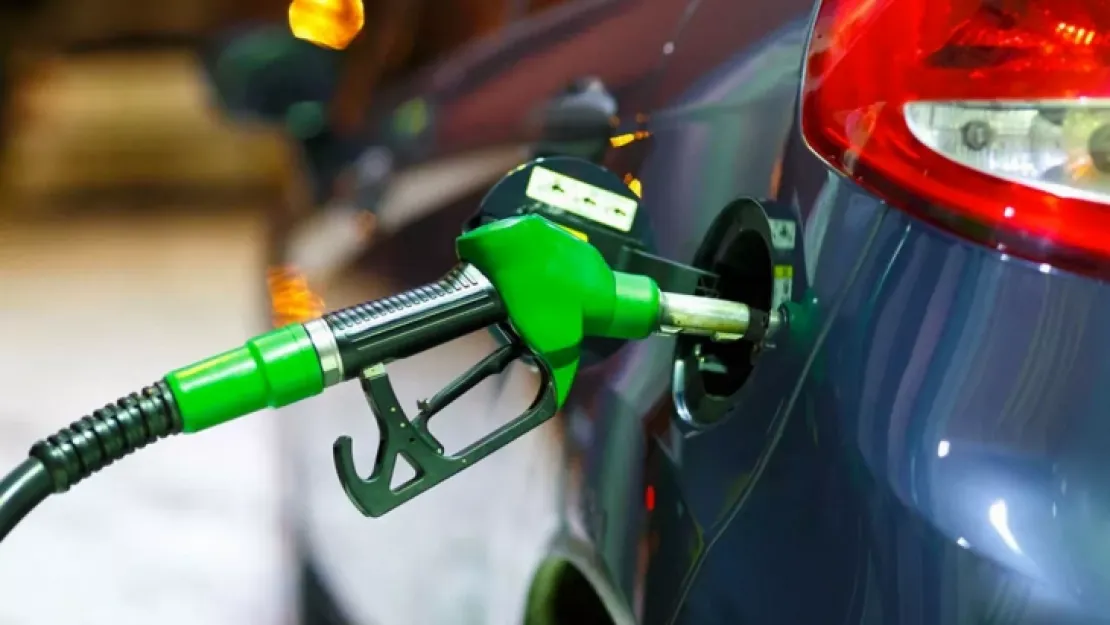 Benzine yine zam geliyor!