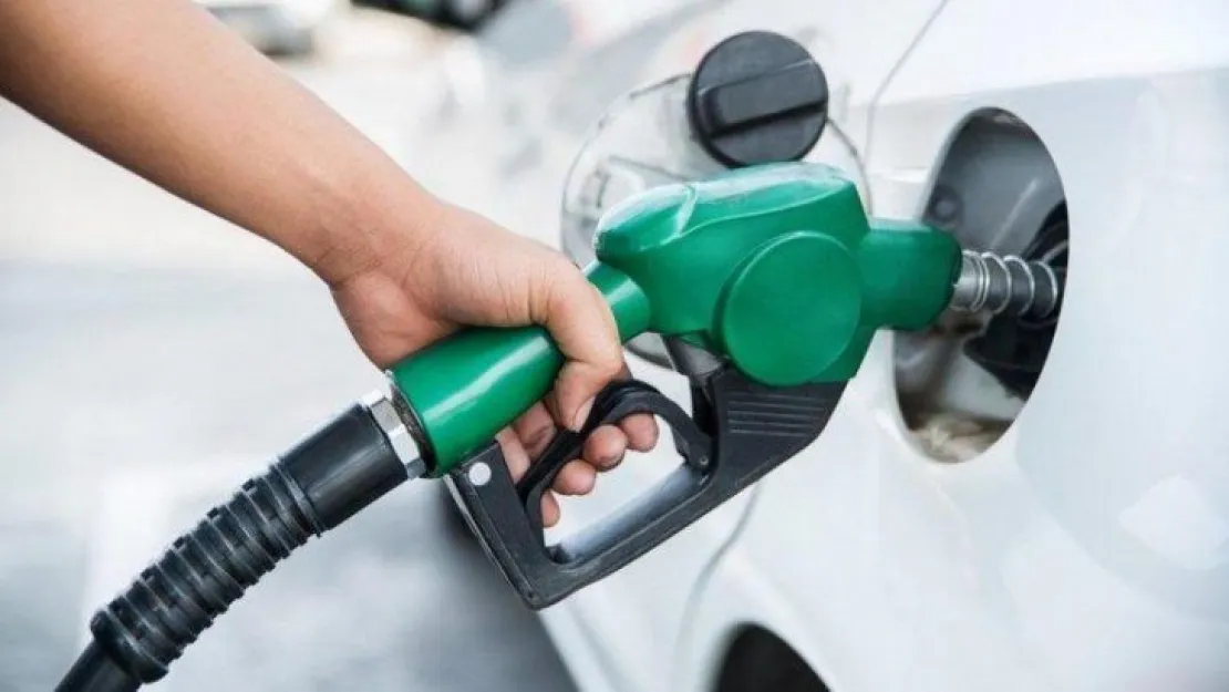 Benzine zam geliyor!