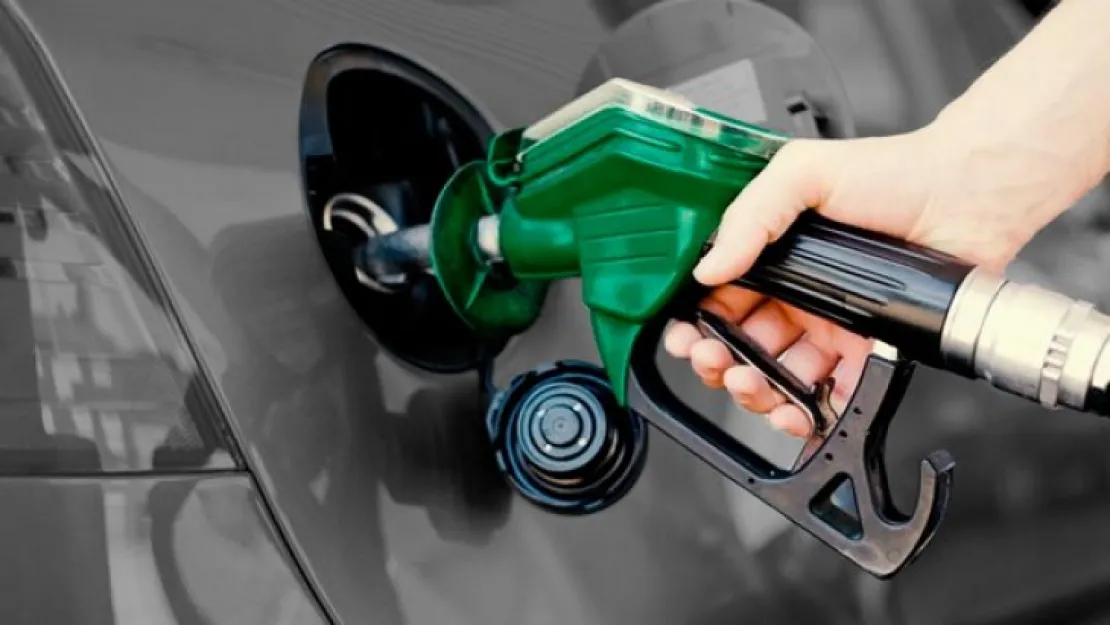 Benzine zam geliyor