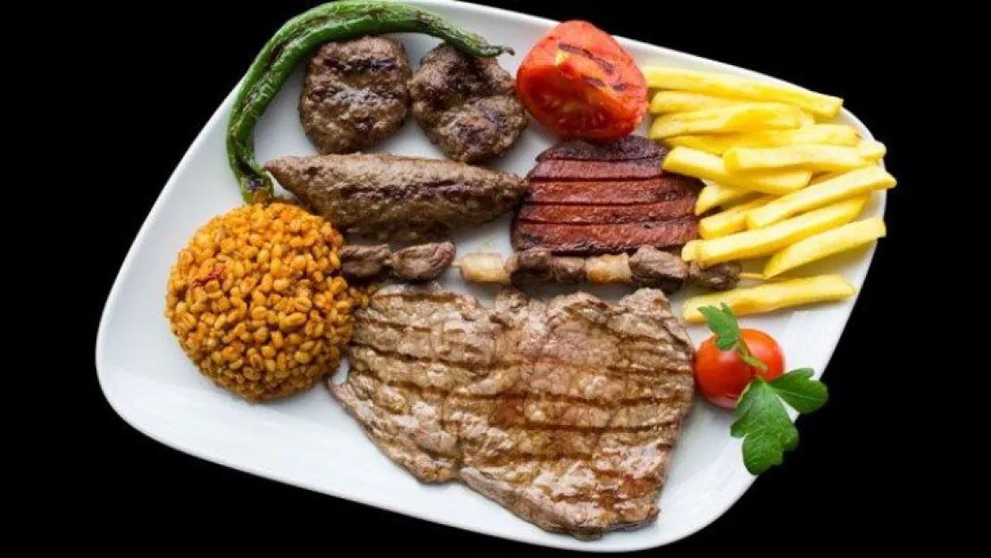 Bol seçenekli bir iftar…