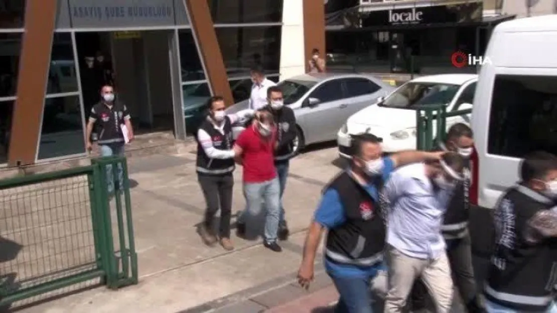 Borç tahsili için darp ettikleri vatandaşı dolaba kilitlediler