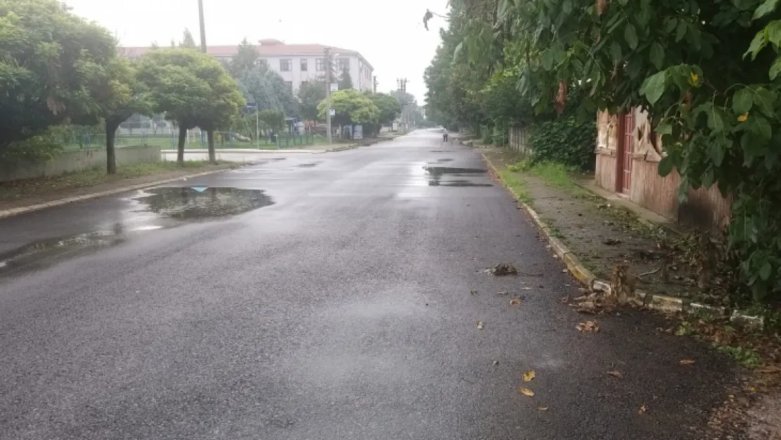 Bu caddede yağmur mazgalı yok!