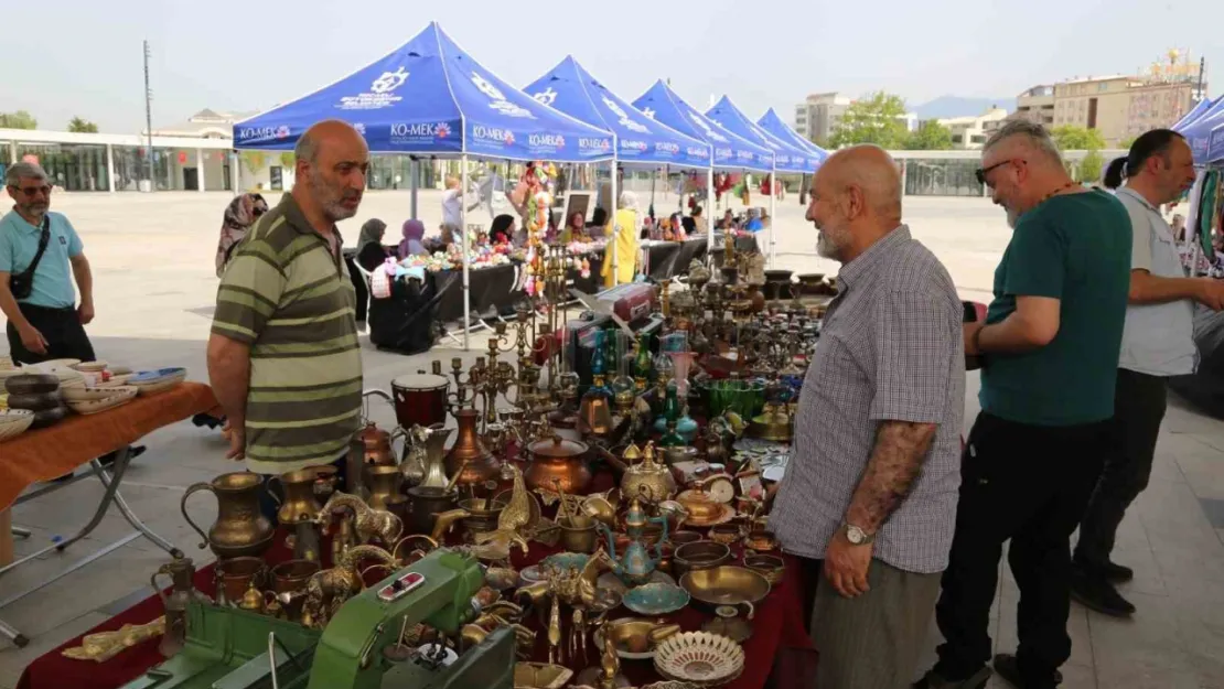 Bu festivalde antika ve nostalji rüzgarı esti