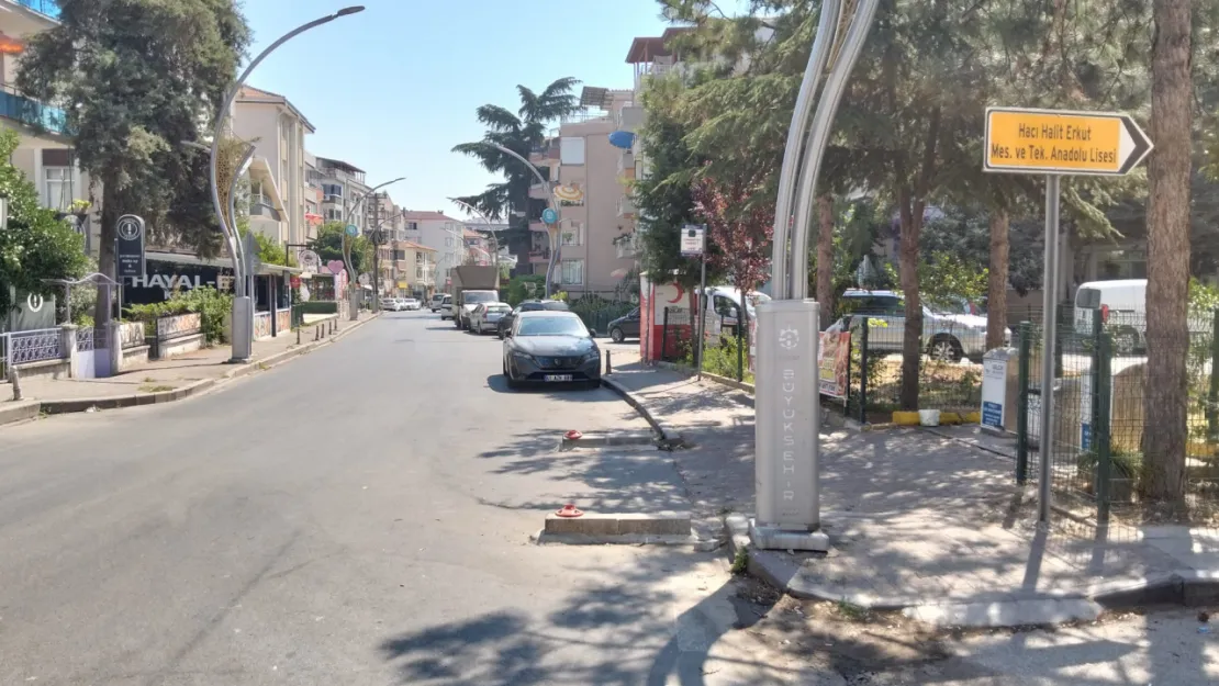 Bu yol tehlike saçıyor