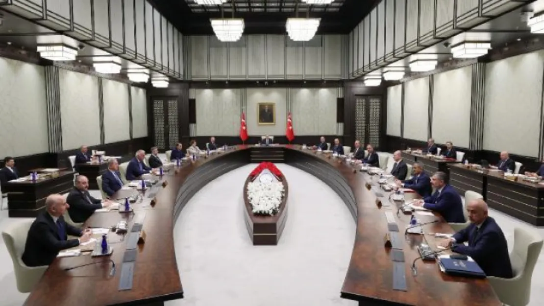 Bugün EYT ve sözleşmeli personel masada!