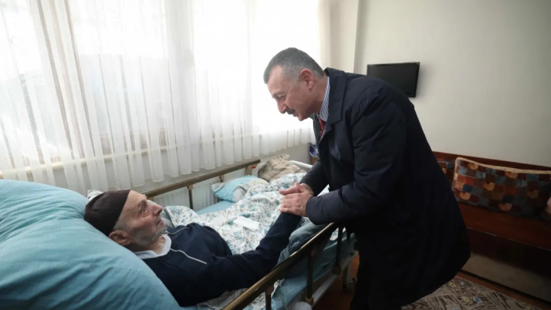 Büyükakın: Ayasofya ibadete açıldı, birileri rahatsız oldu