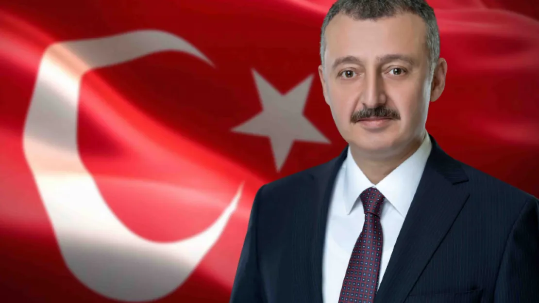 Büyükakın'dan Çalışan Gazeteciler'e mesaj