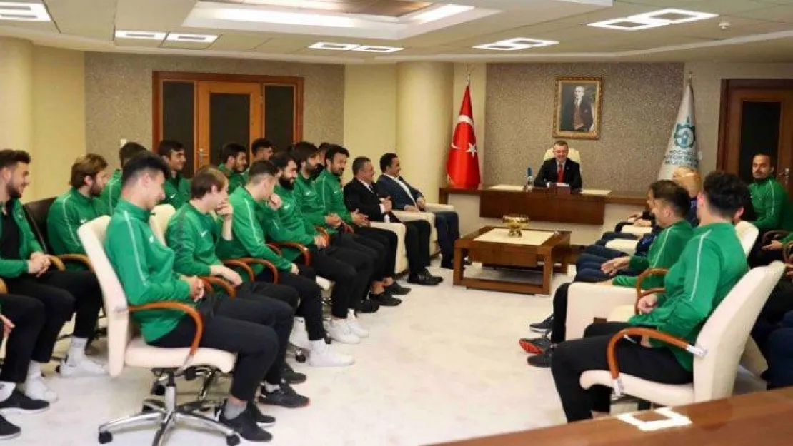 Büyükakın'dan şampiyonluk primi sözü