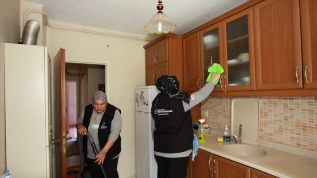 Büyükşehir'den 7 ayda 2 bin 288 ev temizliği hizmeti