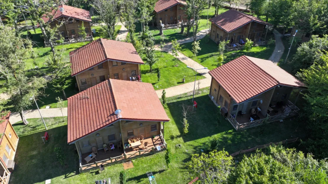 Büyükşehir'den başarılı öğrencilere tatil ödülü