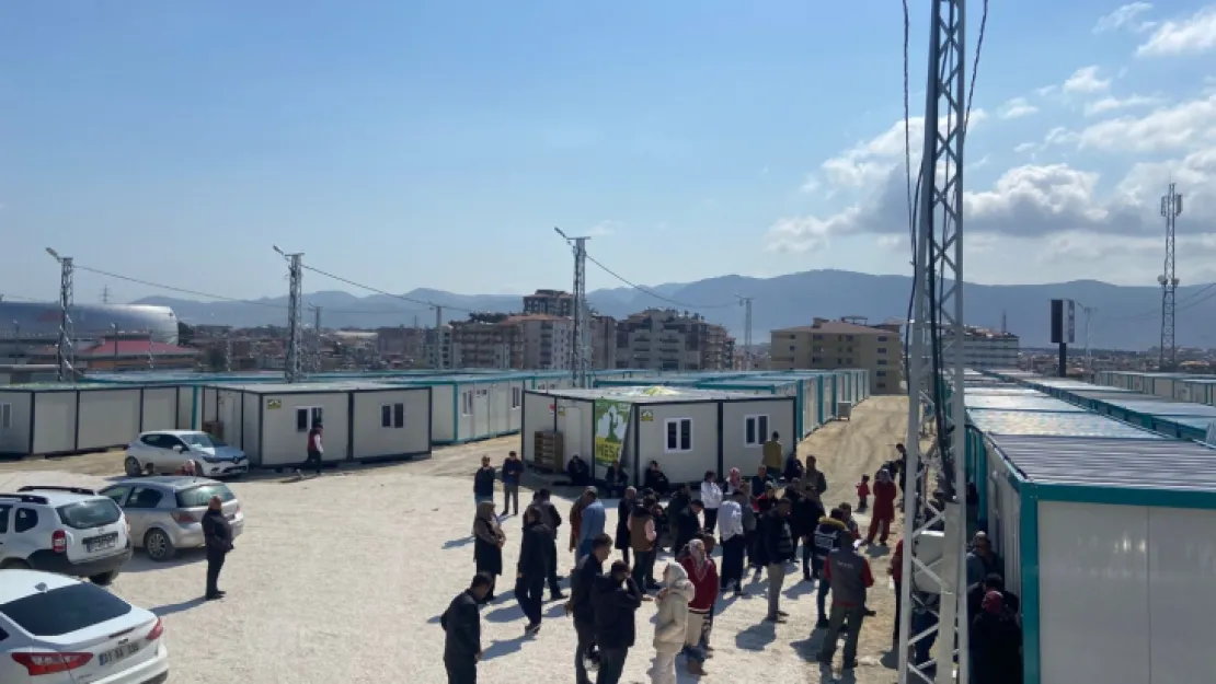 Büyükşehir'in Konteyner kentine vatandaşlar yerleşmeye başladı