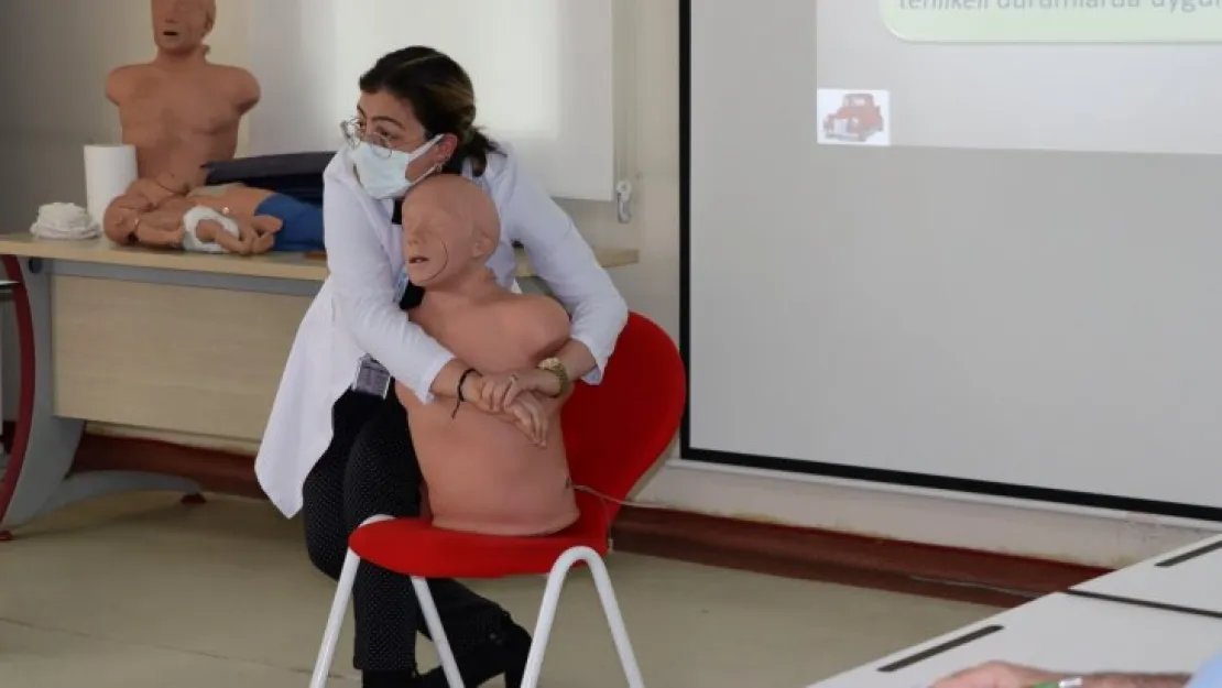 Büyükşehir Personeline Temel İlk Yardım Eğitimi