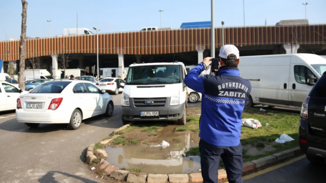 Büyükşehir Zabıtasıyla güvenli pazar alışverişi