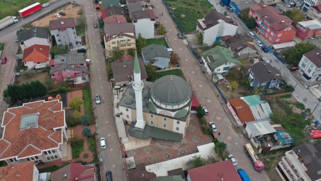 Caminin dış cephesi yenilendi