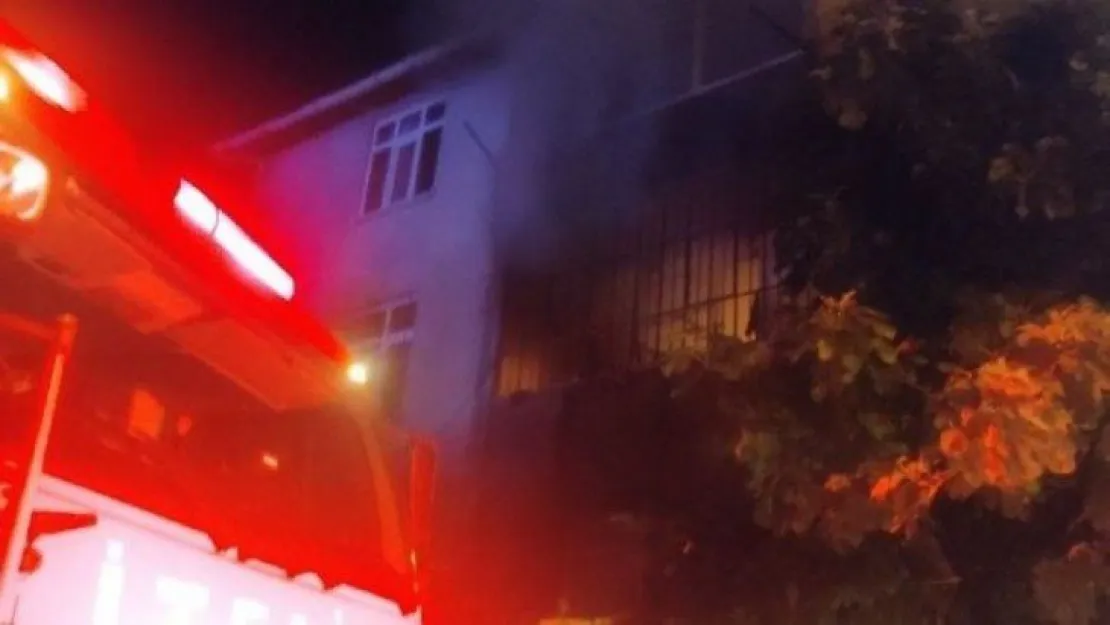 Çayırova'da baca yangını