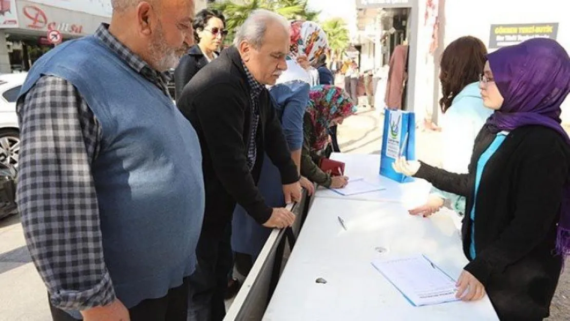 Çayırova Fatih Caddesi'nde anket