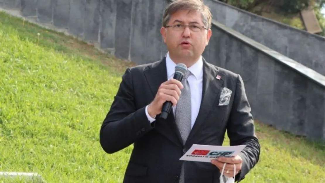 CHP Kocaeli, partinin 98. Yılında Ata'nın huzurunda