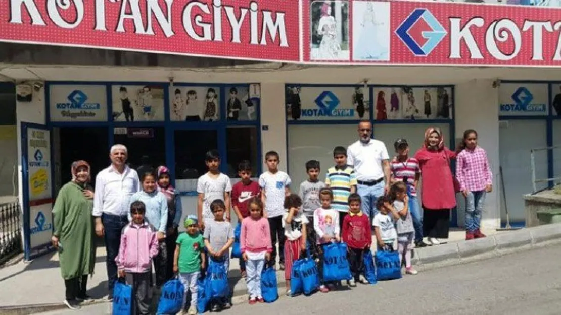 Çocukları sevindirdiler