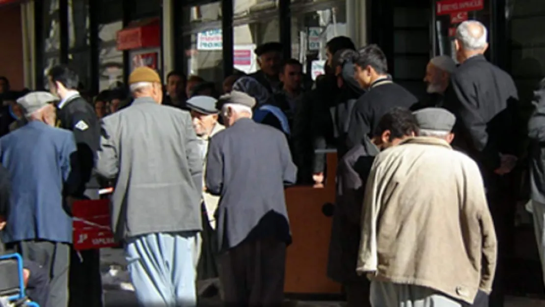 Cumhur İttifakı'ndan hükümete emekli maaşı çağrısı