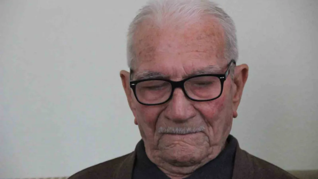 Cumhuriyet ile aynı yaşta, yüzünde tarihin izlerini taşıyor