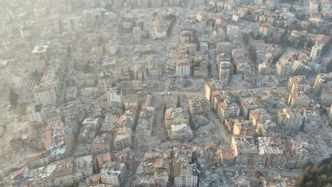 Depremde 50 bin 96 kişi hayatını kaybetti