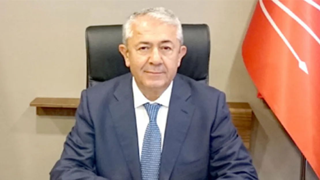 Depremde Sarıbay'ın akrabaları hayatını kaybetti