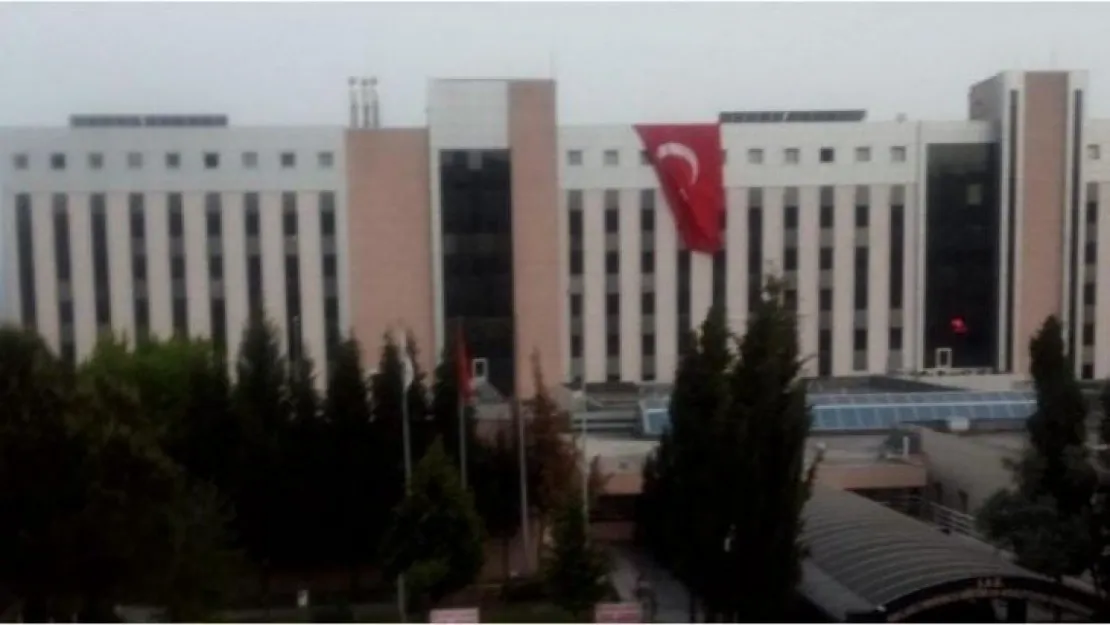 Derince Eğitim ve Araştırma Hastanesi'nde 19 Mayıs skandalı!