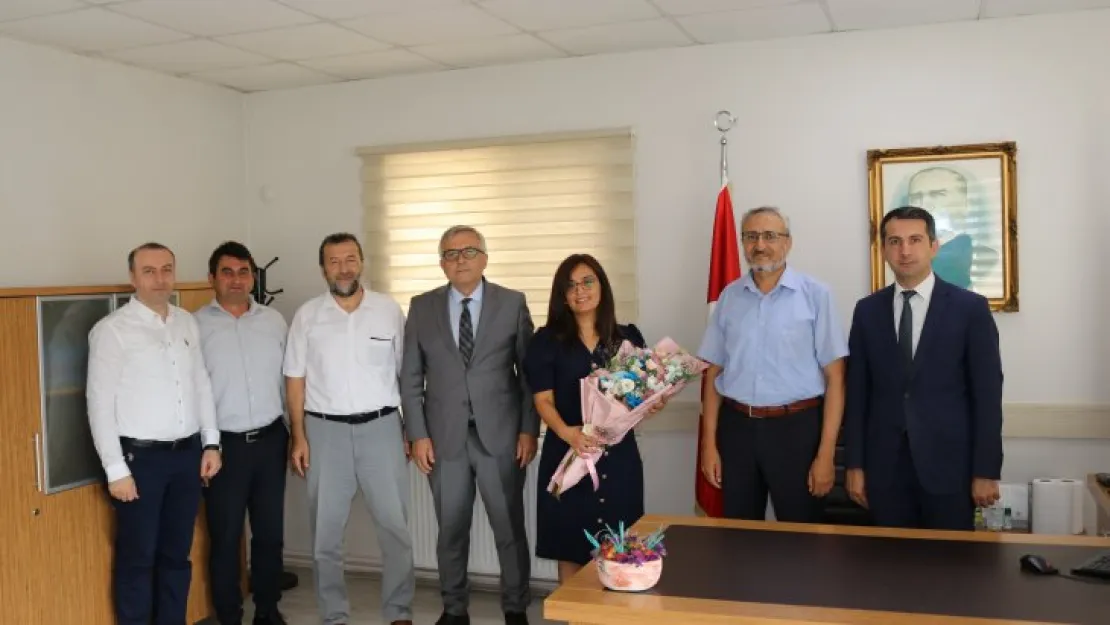 Derince İlçe Sağlık Müdürlüğü'nde devir teslim