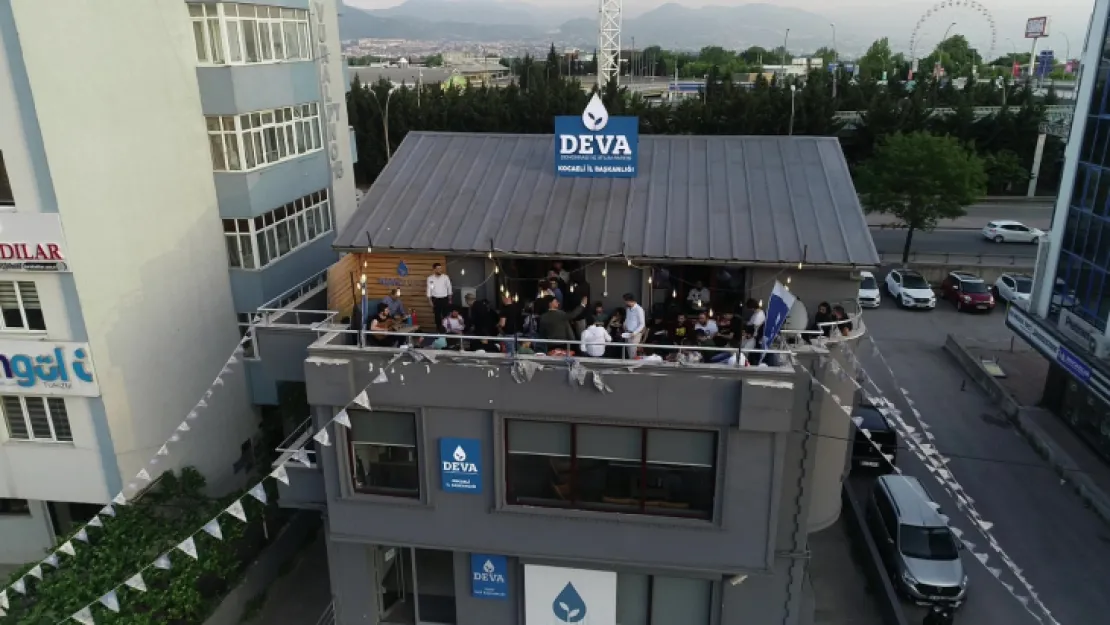 DEVA terasta, müzik Deva'da