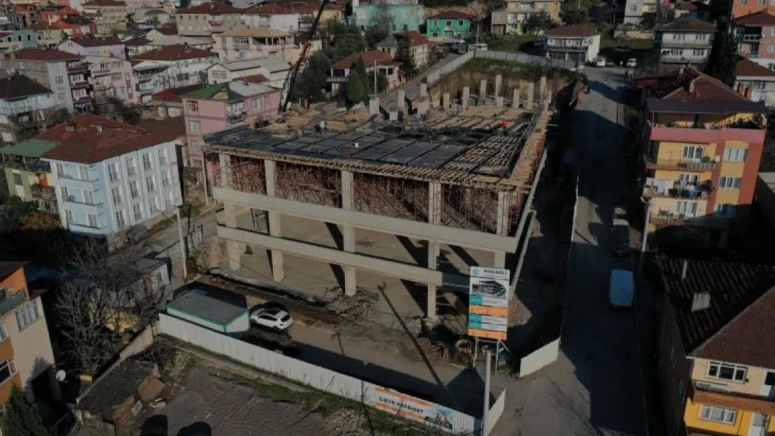 Dilovası katlı otopark son sürat ilerliyor