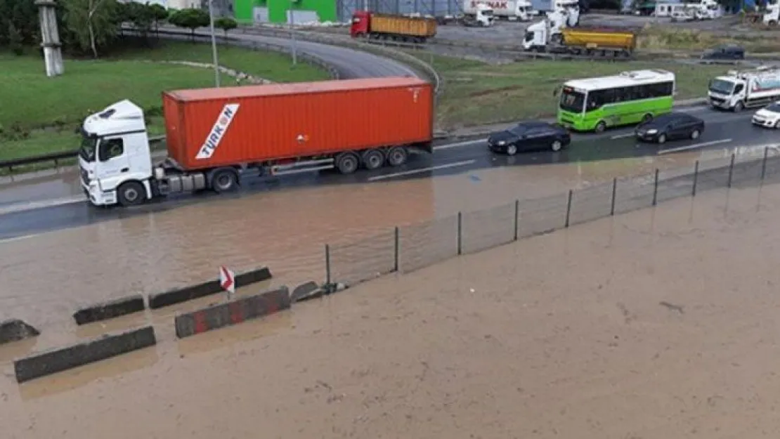 Dilovası mevki İstanbul istikameti trafiğe açıldı