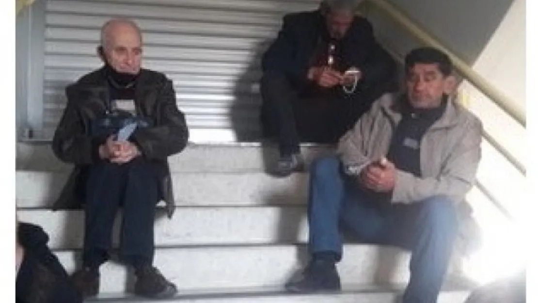 Diş Hastanesi'ne randevu sistemi isteniyor 