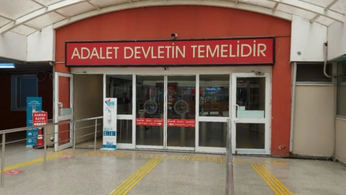 Dolandırıcılık davasında sanıklar birbirini suçladı