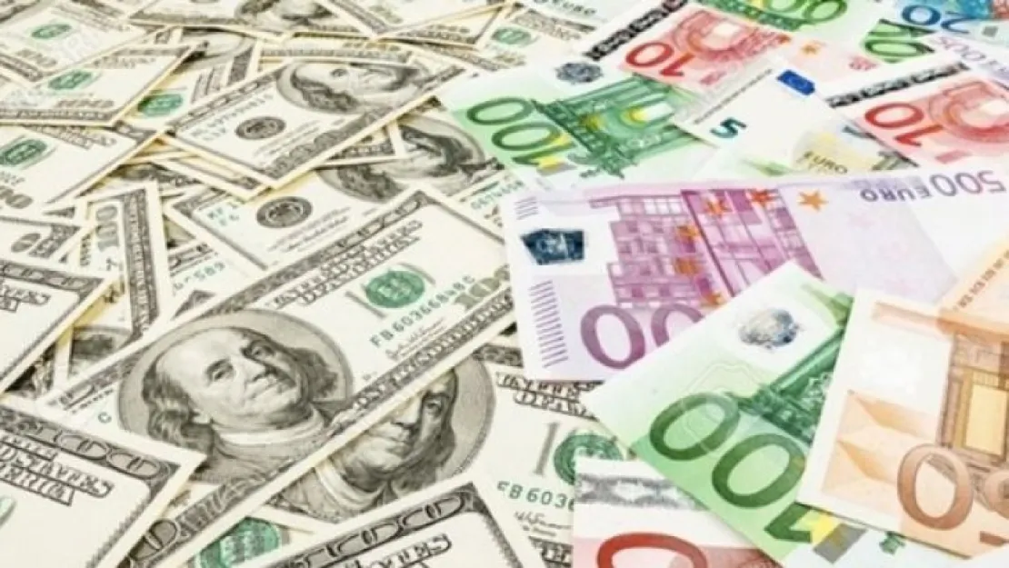 Dolar ve Euro haftaya sakin başladı