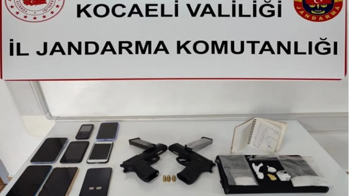 Durdurulan araçtan uyuşturucu çıktı