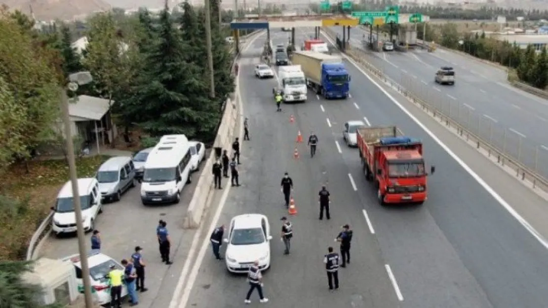 Düzensiz göçmenler drone destekli denetimde yakalandı