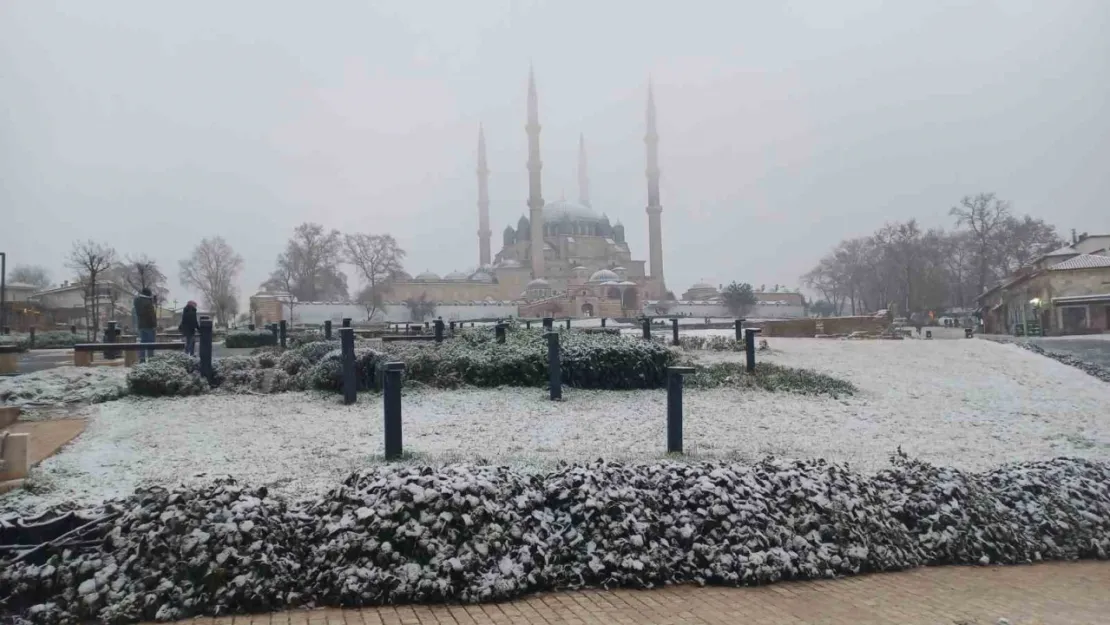 Kar balkanlardan giriş yaptı